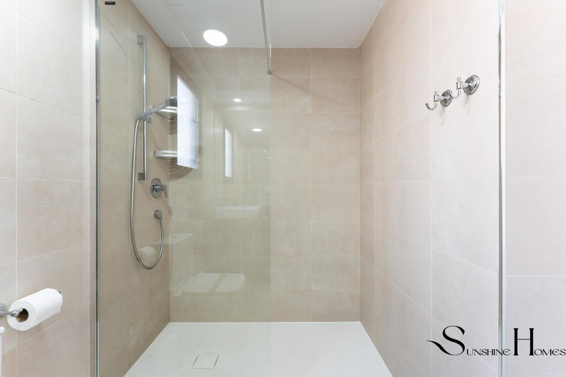 Luxury Beach Escape With Pools, Gym & Sauna Fuengirola Eksteriør billede